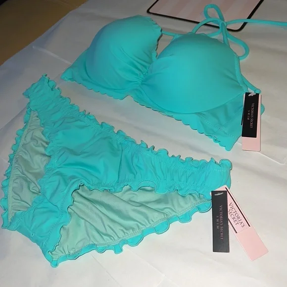 2pcs Victoria’s Secret Swim Bikini Set (36B & M Bottom) - Picture 10 of 13